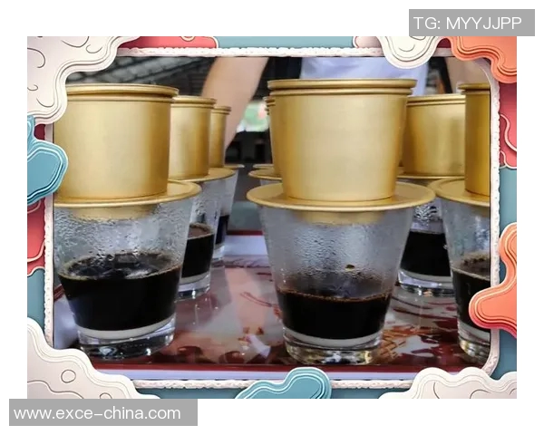 咖啡文化的魅力探索：从历史起源到现代生活中的必备饮品