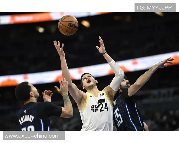 湖人对决爵士精彩回顾CCTV直播4月14日比赛全程分析与亮点总结 湖人对决爵士精彩回顾CCTV直播4月14日比赛全程分析与亮点总结