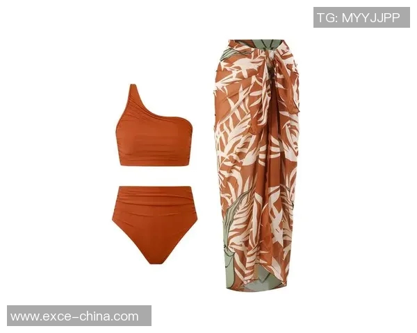 时尚与舒适并存 揭秘2025年最新泳装趋势与穿搭技巧